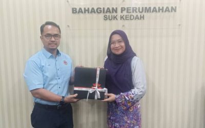 KUNJUNGAN HORMAT DELEGASI PKB KE SETIAUSAHA BAHAGIAN PERUMAHAN YANG BERBAHAGIA PUAN NOORULHUDA BINTI MOHAMMED ALI, AMK., BCK.